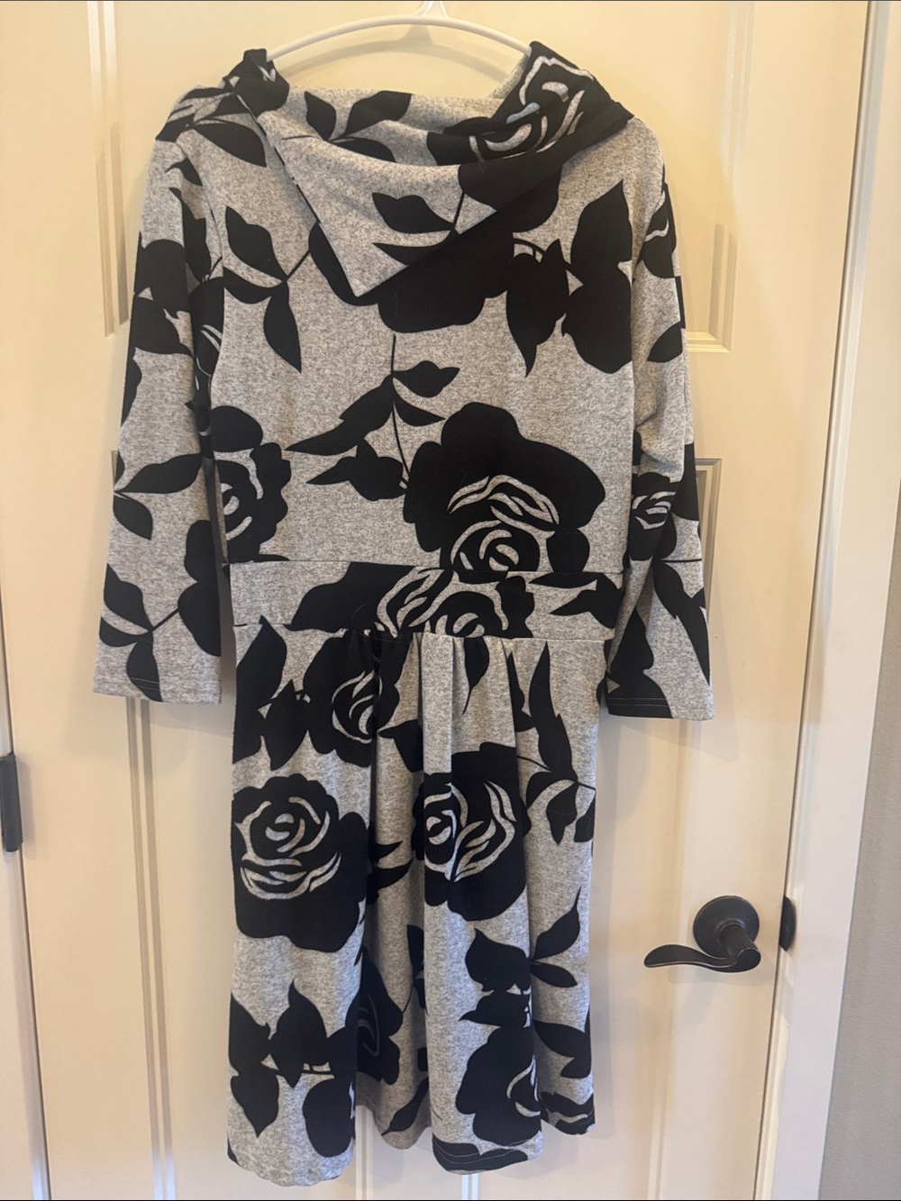 LA Soul Dress - Picture 6 of 7